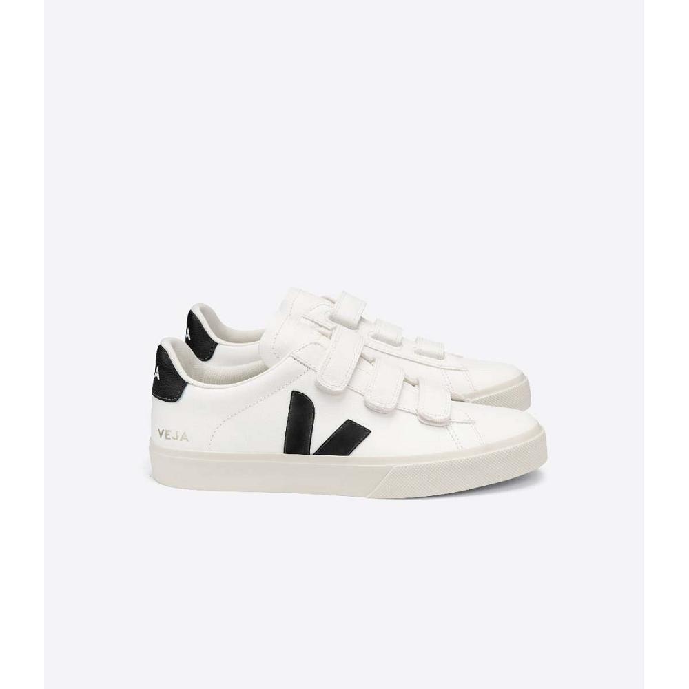 Veja RECIFE CHROMEFREE Women\'s Sneakers White/Black | NZ 622GSO